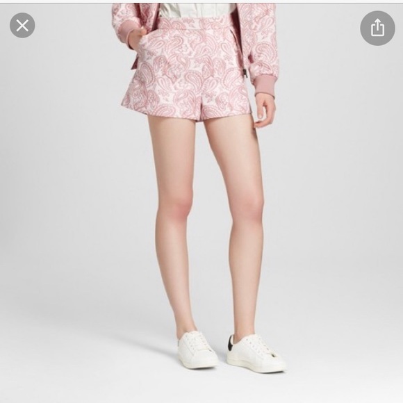 Victoria Beckham for Target Shorts- Pink/White - Picture 1 of 3